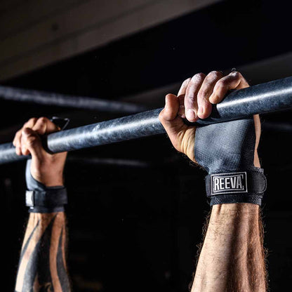 Reeva carbon crossfit grips - Crossfit handschoenen - Sporthandschoenen - Gym gloves - Reeva 4