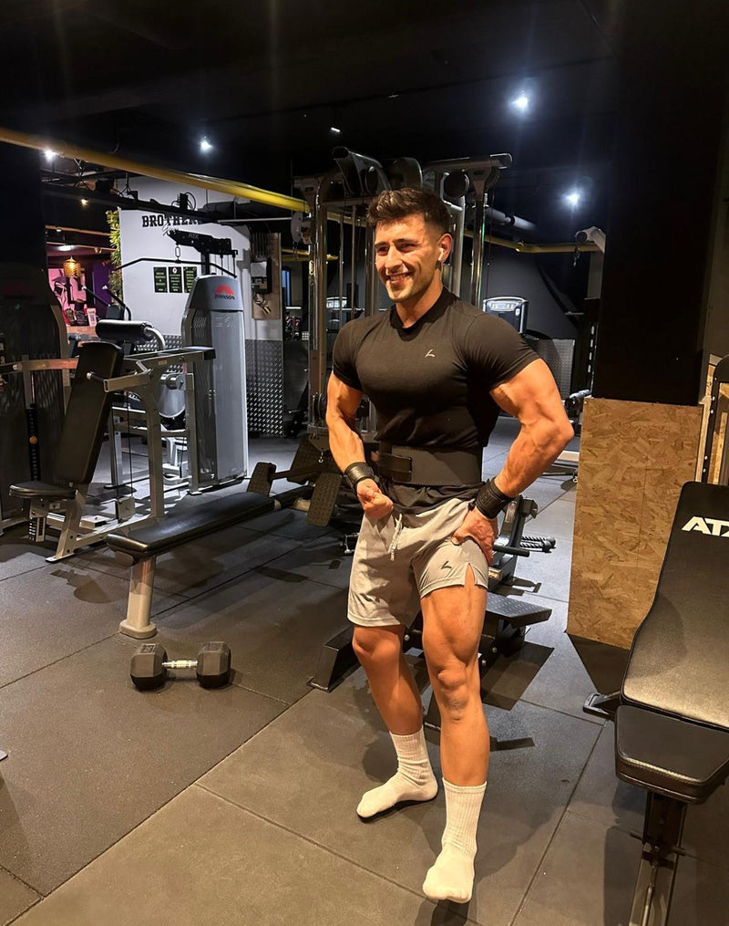 Setkan L.