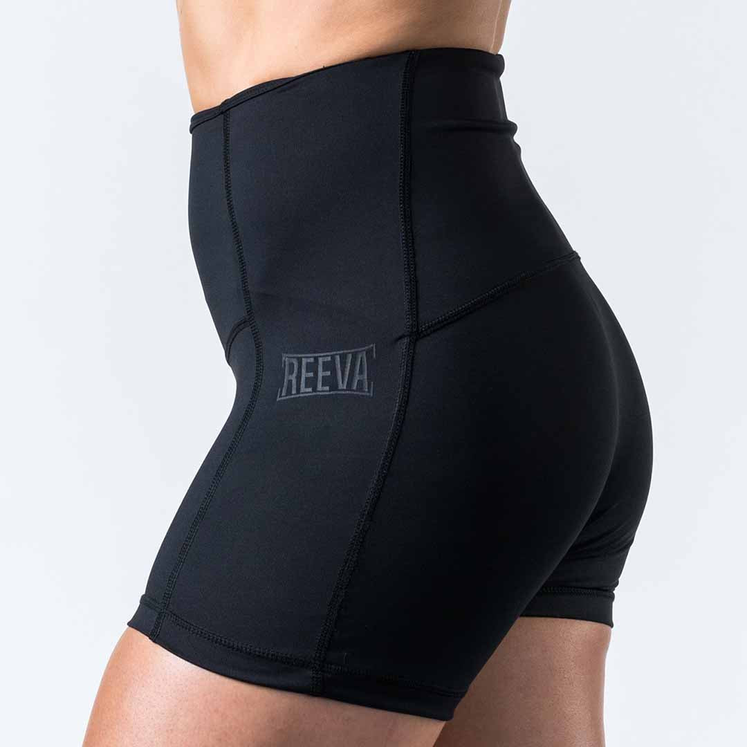 Reeva korte sportlegging - Bootyshort reeva - Reflective booty short - Reeva fitness 2
